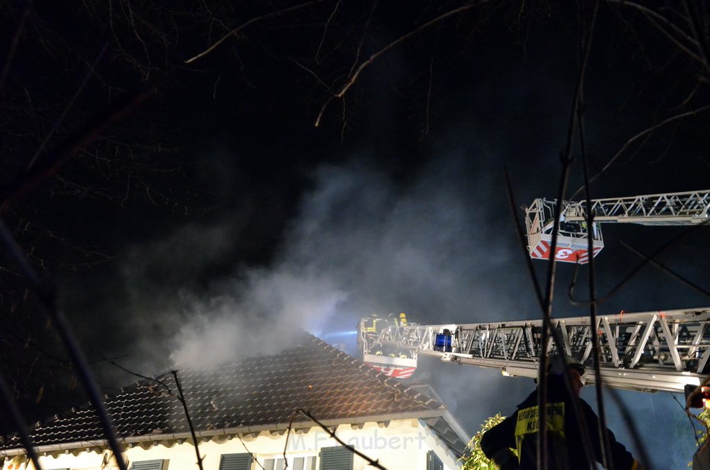 Feuer 2 Koeln Junkersdorf Salzburgerweg P094.JPG - Miklos Laubert